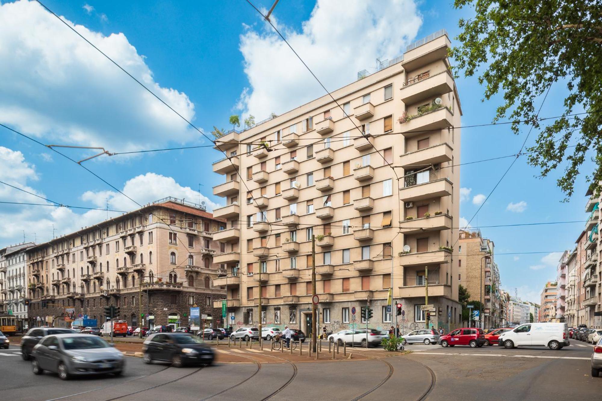 Luni 4 - Design Trilo Suite -M3- 8 Min Dal Duomo, Milan